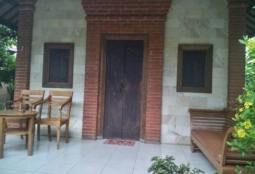 بنسيون Suka Sari Cottages