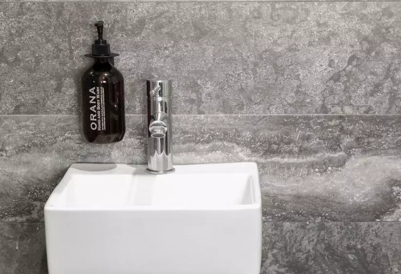 膳宿费 The Alison Randwick