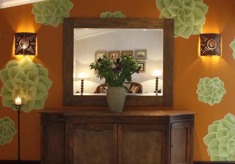 펜션 The Potting Shed Guest House