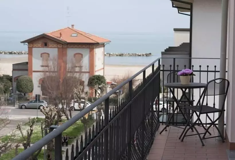 Residence 3 Trilo & Suites