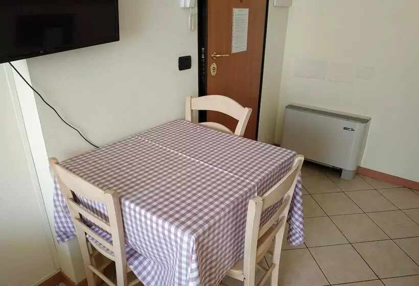 Residence 3 Trilo & Suites