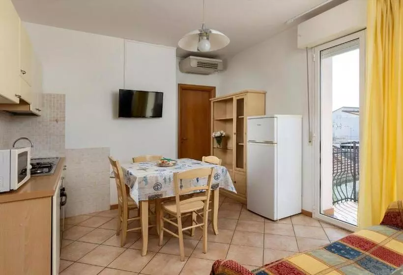 Residence 3 Trilo & Suites