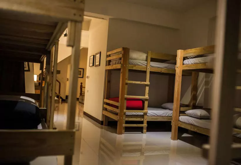 Be Good Hostel