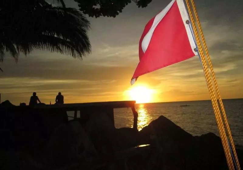 Camiguin Volcan Beach Eco Retreat & Dive Resort