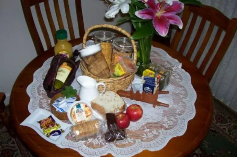 Cottage On Tottenham Holiday House