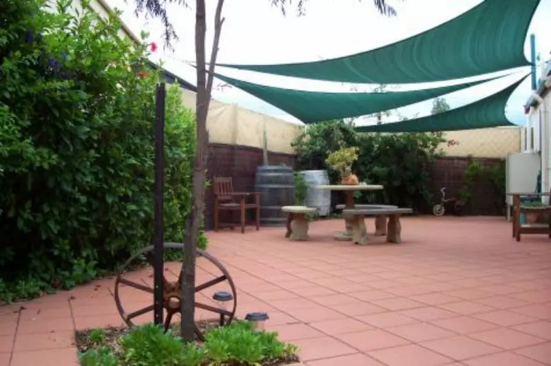 Cottage On Tottenham Holiday House