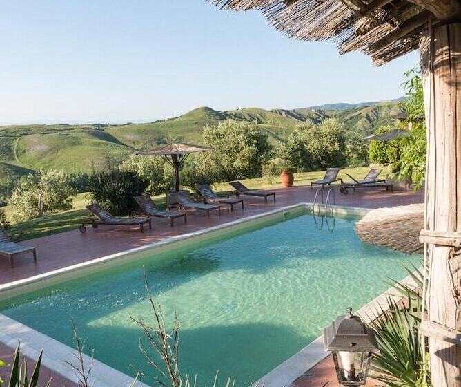 בית מלון כפרי Agriturismo Fattoria Lischeto