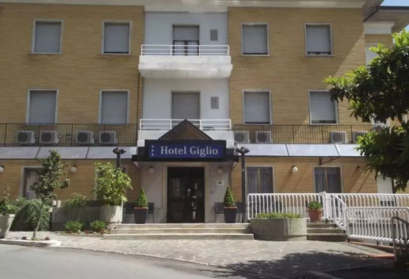 ホテル Albergo Giglio