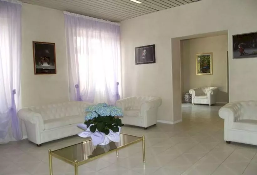 ホテル Albergo Giglio