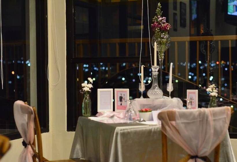 בית מלון כפרי Best Inn  Balikpapan