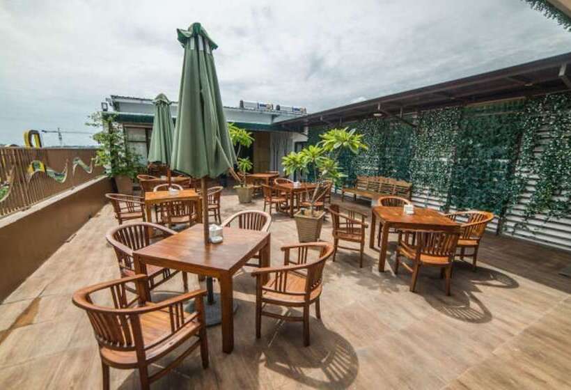 בית מלון כפרי Best Inn  Balikpapan