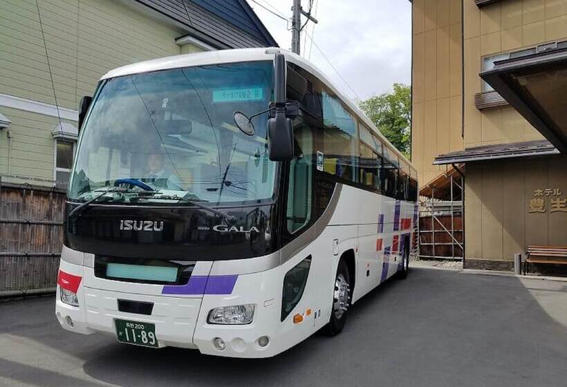 בית מלון כפרי Housei