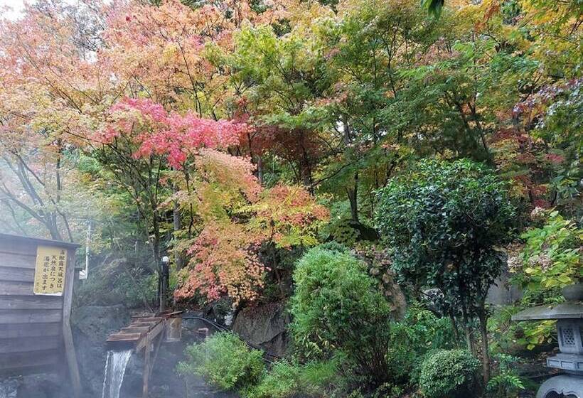 בית מלון כפרי Housei