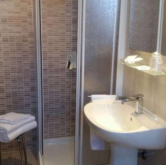 ホテル La Nuova Rotaia