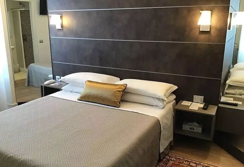 Отель La Nuova Rotaia