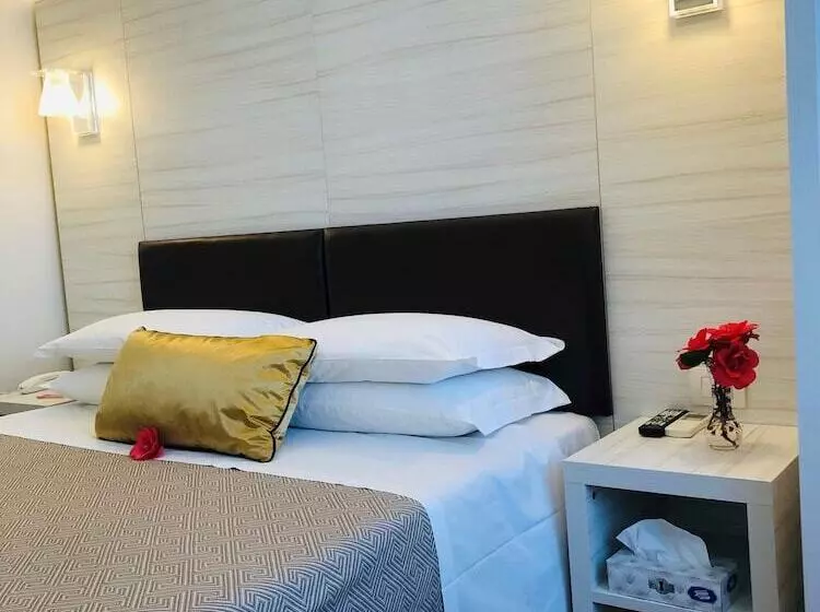 Отель La Nuova Rotaia