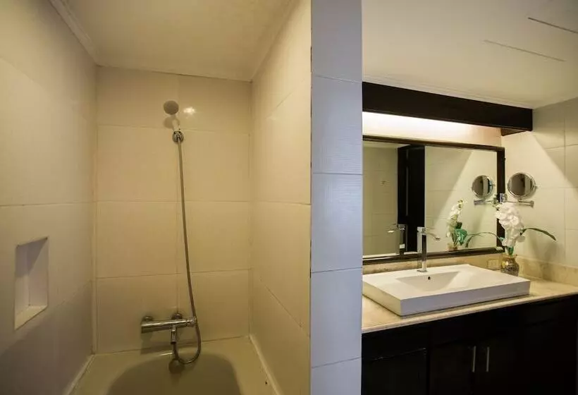 בית מלון כפרי Subic Bay Peninsular