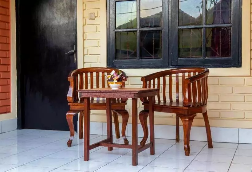 Отель Oka Legian