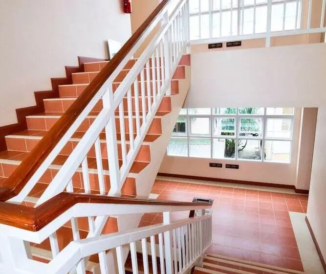 فندق Takanta Place