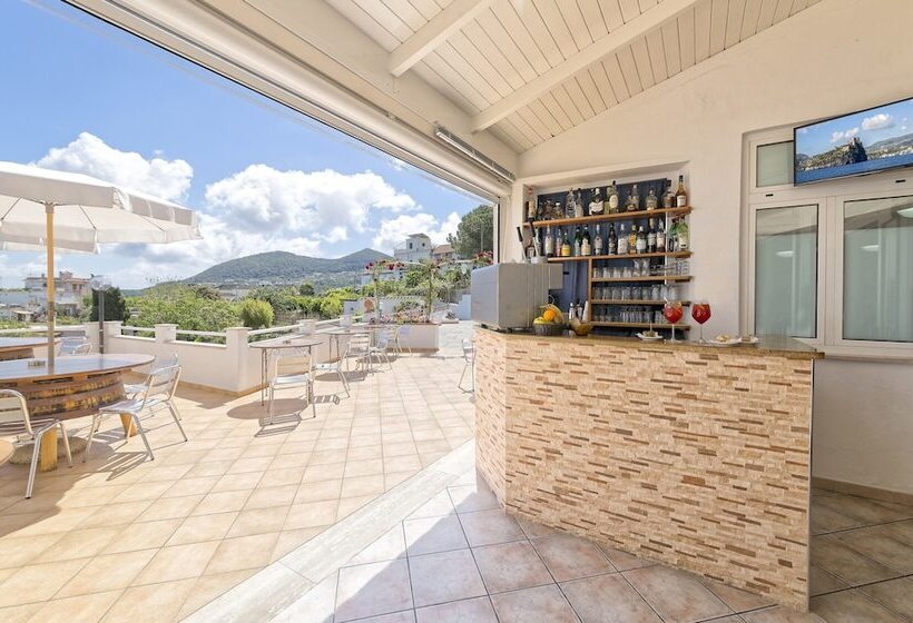 ホテル Villa D'orta