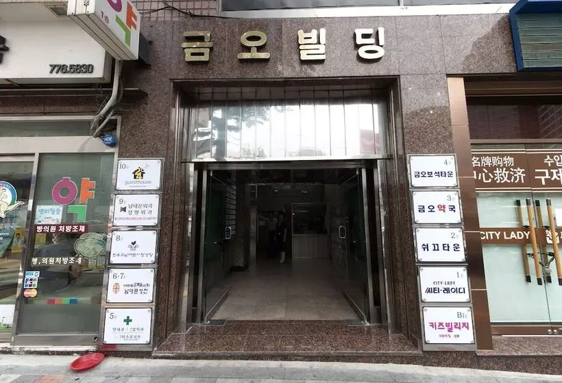펜션 24 Guesthouse Myeongdong Town