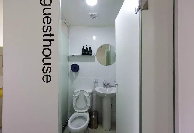 펜션 24 Guesthouse Myeongdong Town