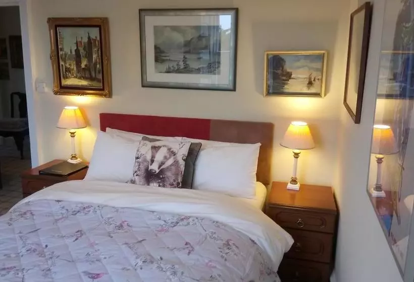 پانسیون Rosebank House