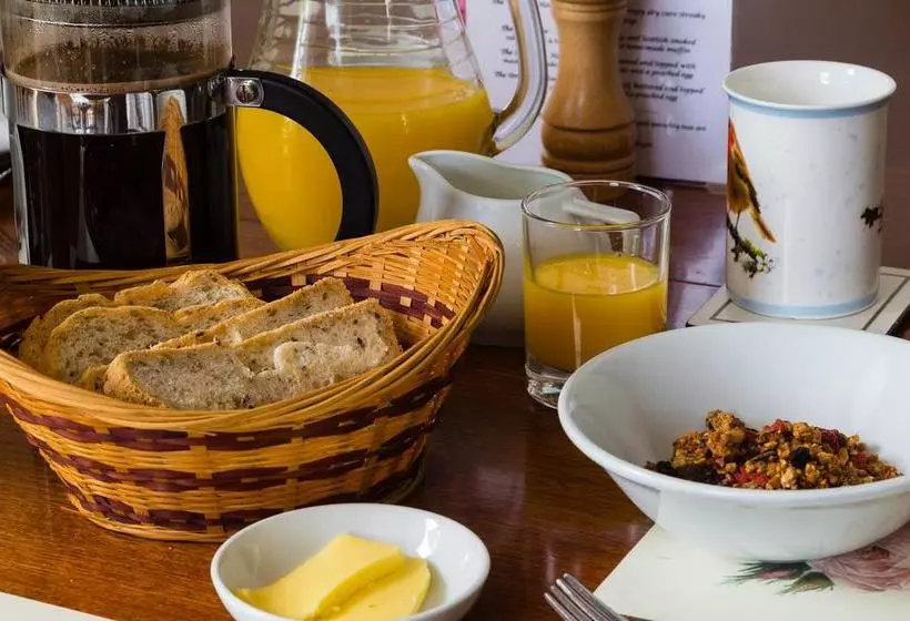 پانسیون Rosebank House