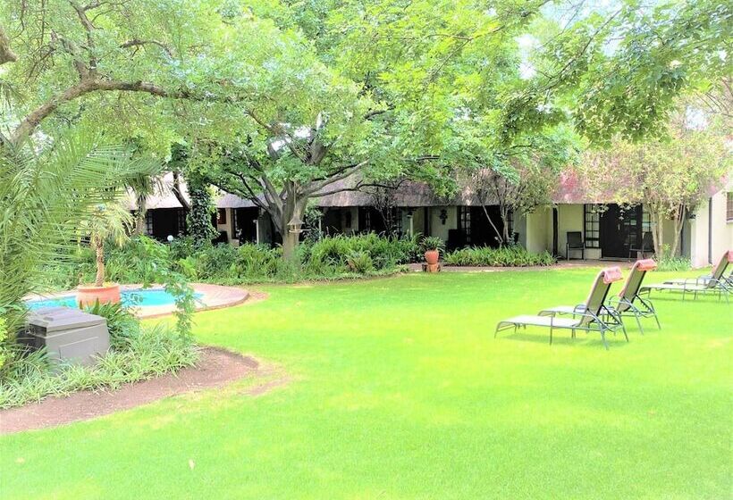 膳宿费 Safari Club Sa