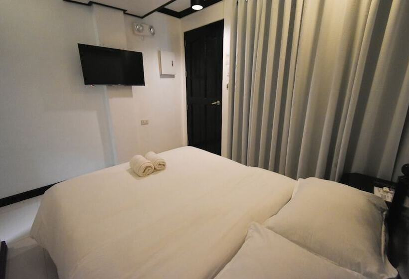 بنسيون Swiftlets Inn