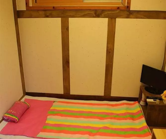 הוסטל Doo Guesthouse