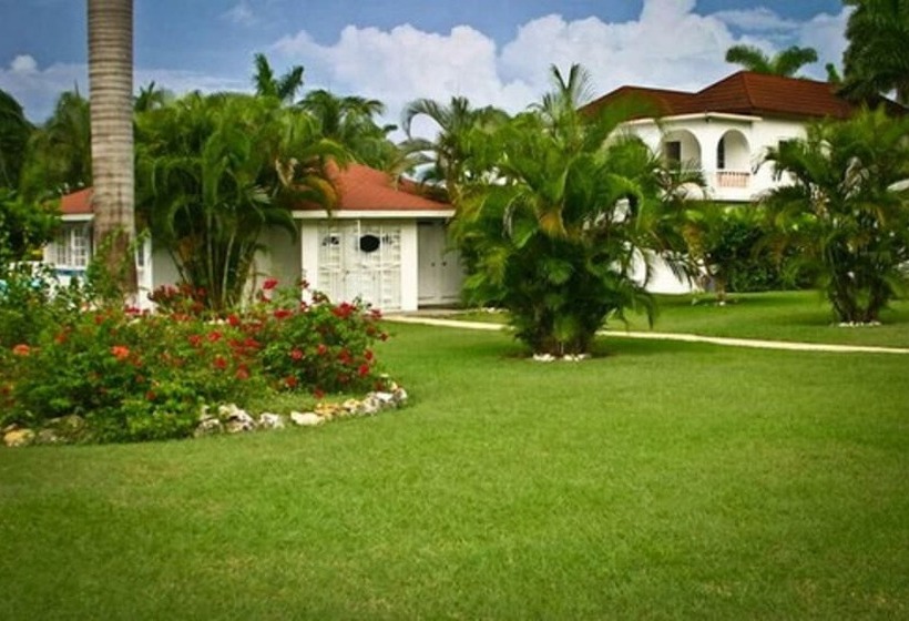 Executive Mamme Bay Hotel And Conference