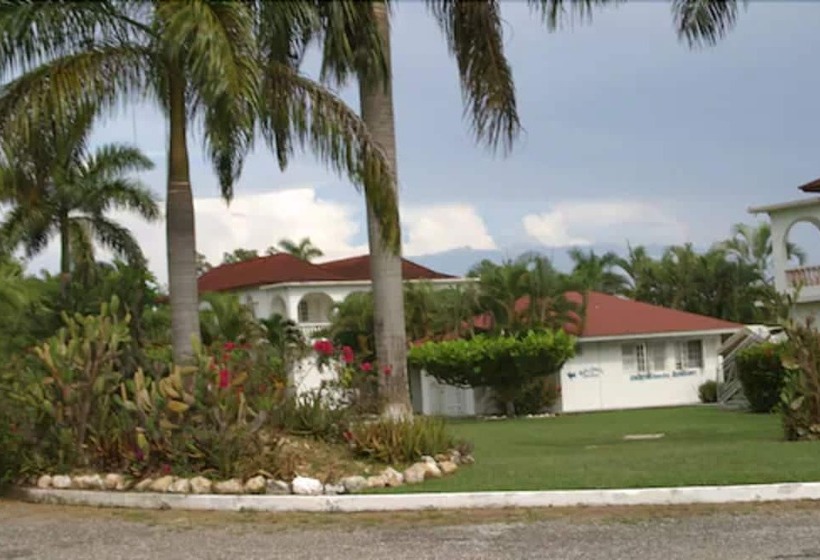 Executive Mamme Bay Hotel And Conference