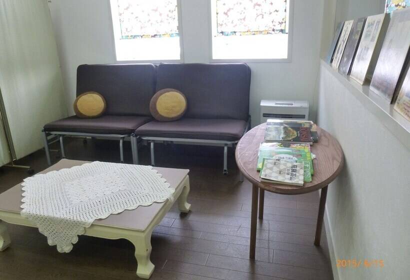 Guest House Gekka   Hostel