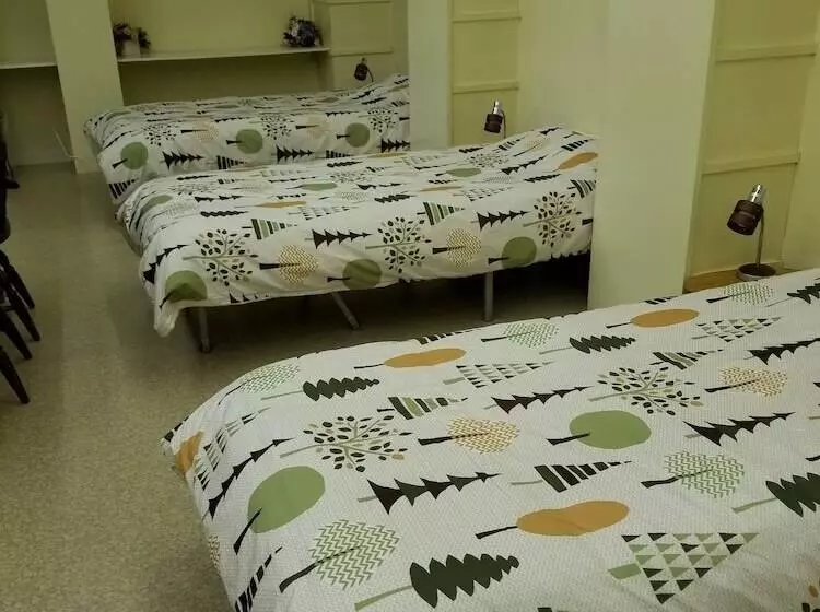 Guest House Gekka Hostel