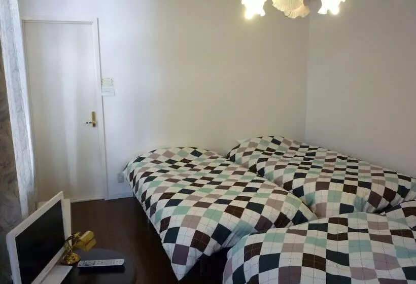 Guest House Gekka Hostel