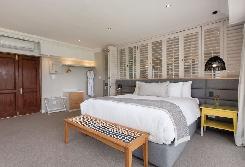 Отель Banhoek Lodge