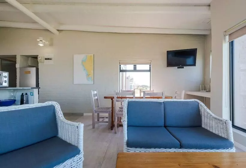 فندق Blue Bay Lodge