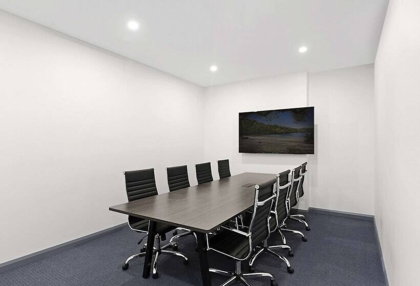 בית מלון כפרי Breakfree On Broadway Sydney, An Accor