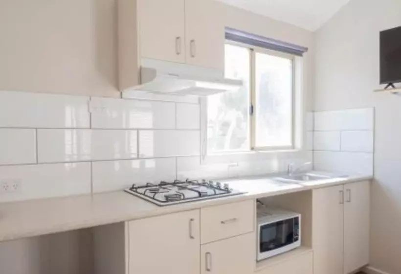 هتل Discovery Parks Carnarvon