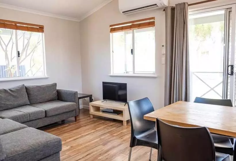 هتل Discovery Parks Carnarvon