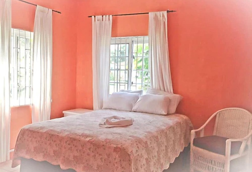 Executive Mamme Bay Hotel And Conference