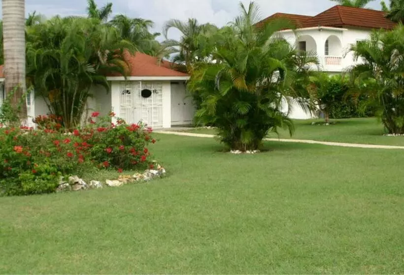 Executive Mamme Bay Hotel And Conference