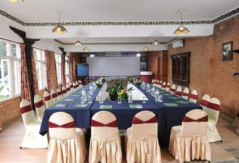 هتل Greenwich Village