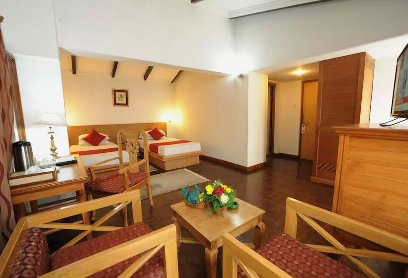 هتل Greenwich Village