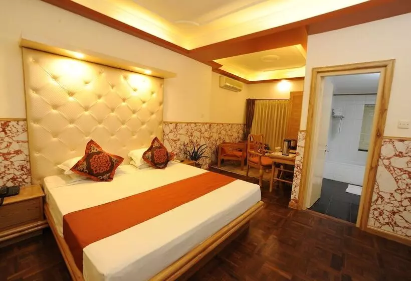 هتل Greenwich Village