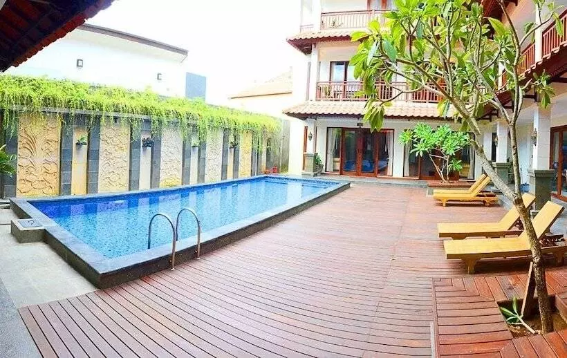 Отель Hastinapura Residence