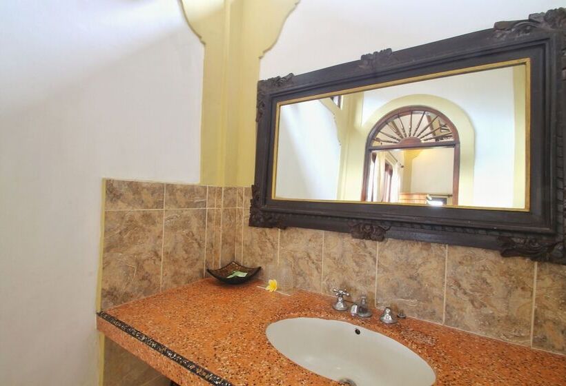 בית מלון כפרי Hibiscus Cottages