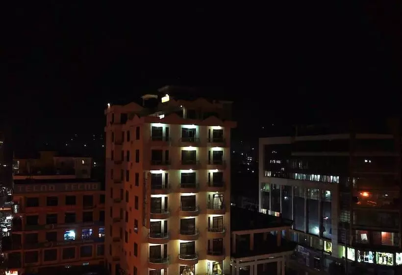 Отель Natron Palace