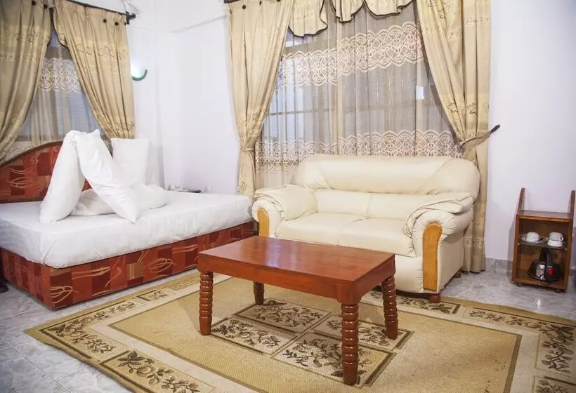 Отель Natron Palace